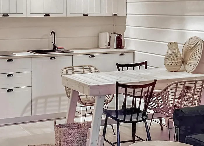 Vakantiehuis Gorgeous In With Wifi Mielno (Koszalin)